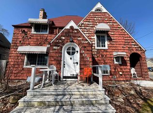 903 S Michigan Ave, Saginaw, MI 48602