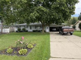 211 Leland Pl, Lansing, MI 48917
