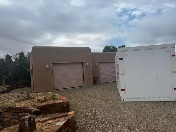 841 Camino Los Abuelos, Lamy, NM 87540