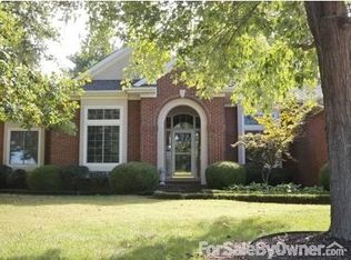 6408 Stinespring Dr, Paducah, KY 42001