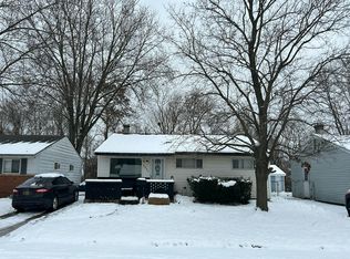 1631 S Walton St, Westland, MI