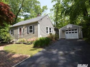 1525 Stony Brook Rd, Stony Brook, NY 11790