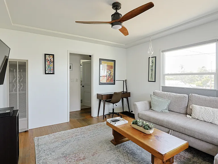 3270 Cedar St #B — Photo 8