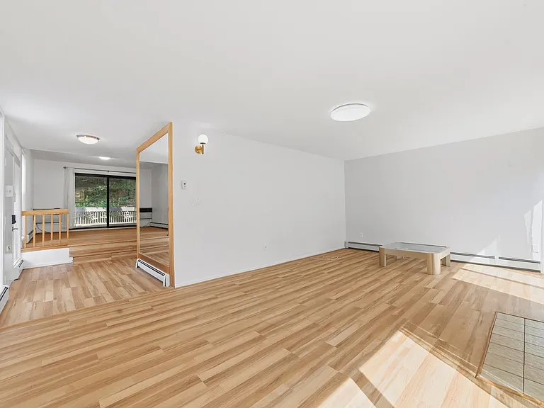 104 Ogden Ave #104 — Photo 7