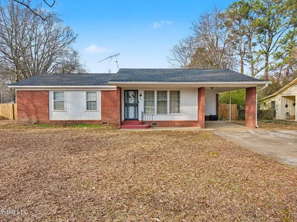 302 Bowden St, Senatobia, MS 38668
