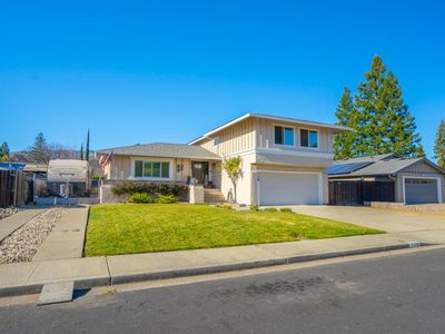 328 N Alamo Drive, Vacaville, CA, 95688