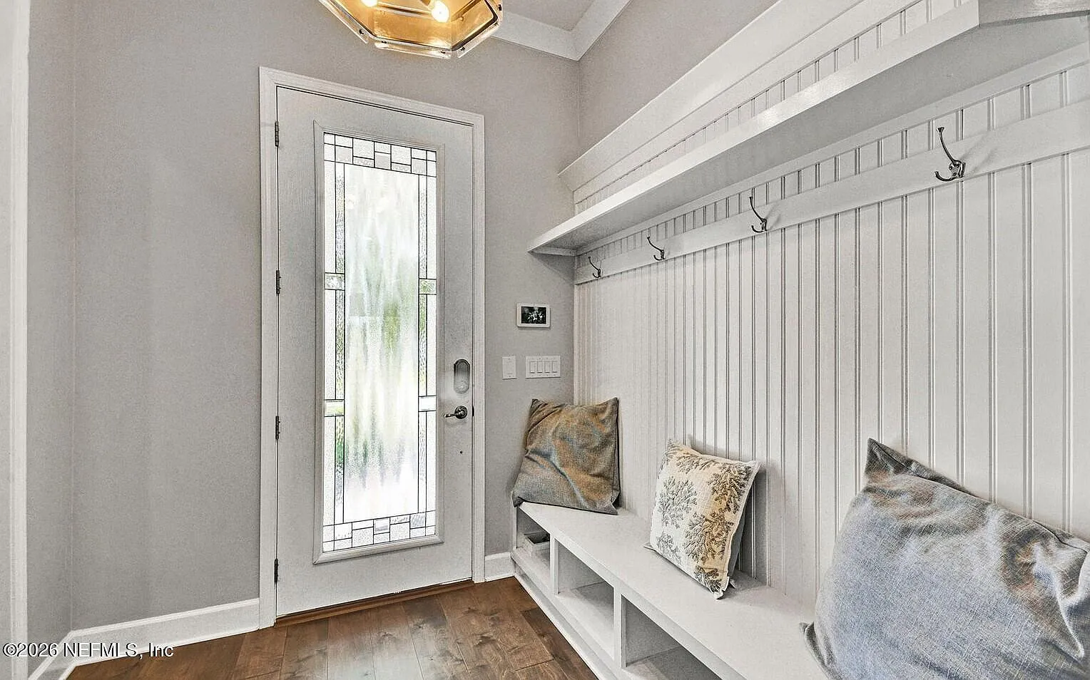 4 bed, 3.5 bath, 3138 sqft, $5,200 — Photo 4
