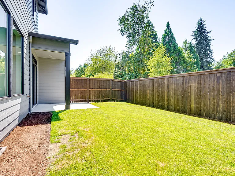 11010 NE 54th Ave — Photo 28