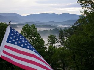 561 Cox Creek Rd #3, Ellijay, GA 30540