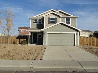 896 Stagecoach Dr, Lochbuie, CO 80603