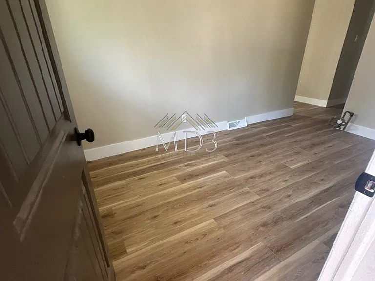 5662 Parchester Dr — Photo 8