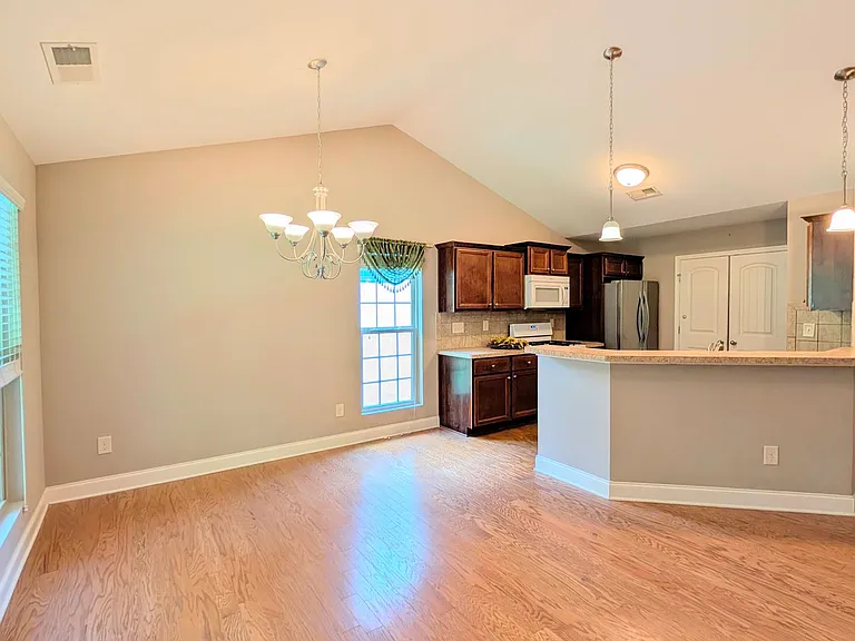 4780 Lost Creek Dr — Photo 9