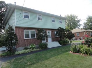 5 Van Dyke Rd, Albany, NY 12205