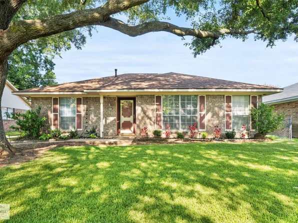 8649 Chalmette Dr, Shreveport, LA 71115