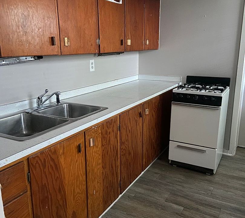 1st image of 406-412 10th St N #2B-1BA