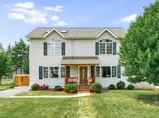 252 N Fairfield Ave, Lombard, IL