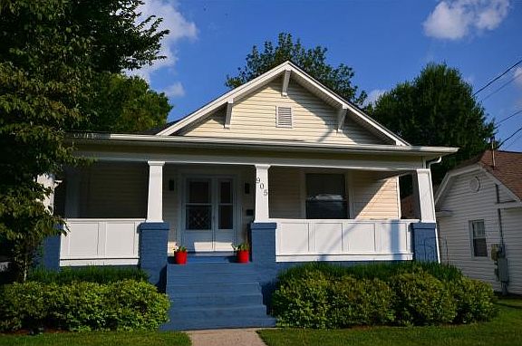2nd image of 905 Tremont Ave