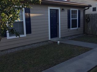 302 Veterans Ave APT 2, Patterson, LA 70392