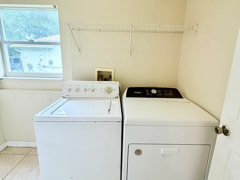 4208 Lugano Ct — Photo 10