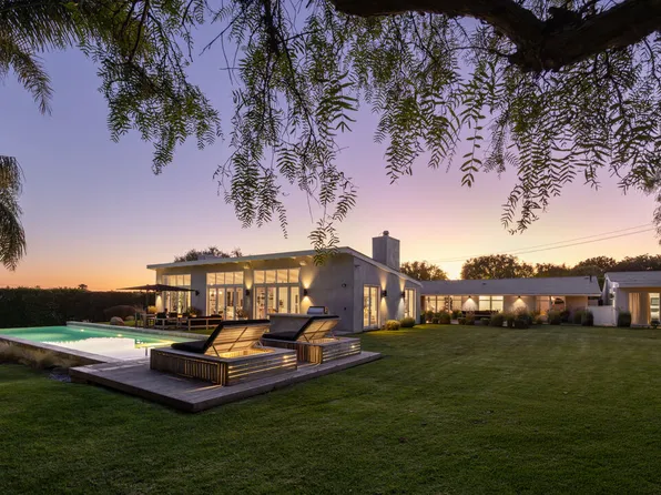 6048 Philip Ave, Malibu, CA 90265