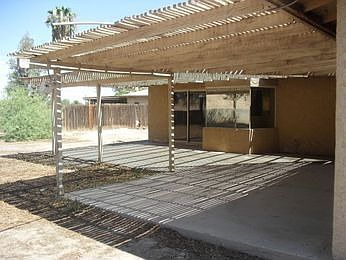 4th image of 1941 Smoketree Dr