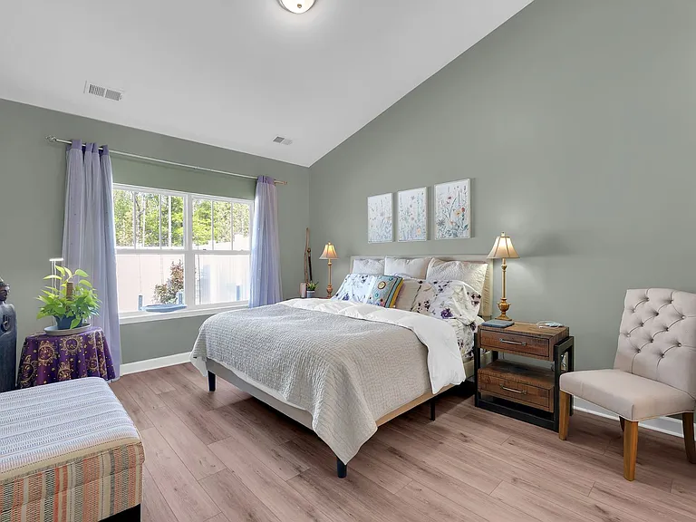 323 Nettle Ln — Photo 17