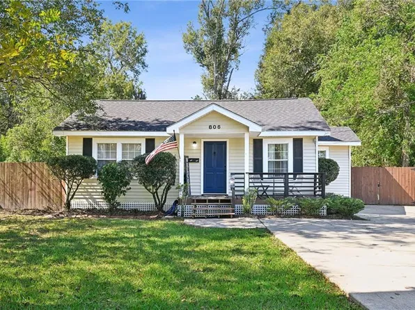 806 S Cherry St, Hammond, LA 70403