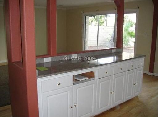 3rd image of 2956 Bel Air Dr