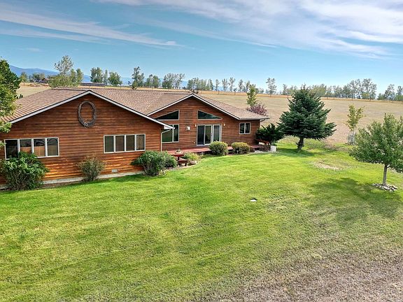 5th image of 467 Ernest Dr