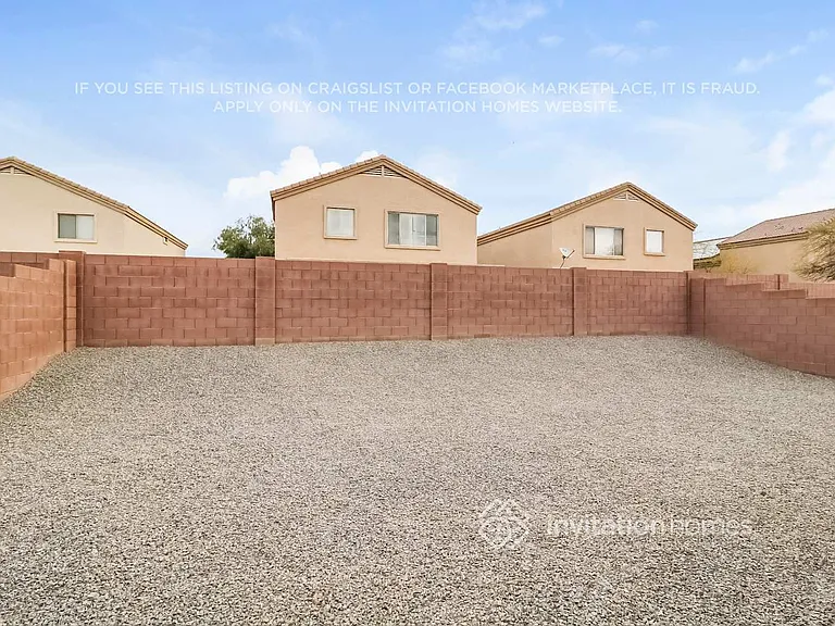 21836 W Mohave St — Photo 14