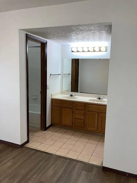 5458 Gold Rush Dr NW — Photo 3