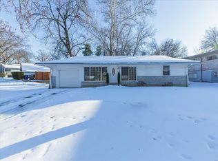 730 Samoa Dr, Saint Louis, MO