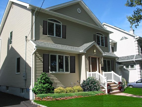 2nd image of 15 Quaker St