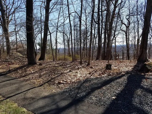 1040 Johnston Dr, Watchung, NJ 07069