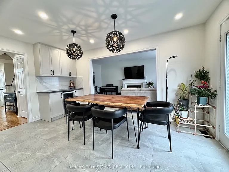 25 Nicole Marie Ave — Photo 8