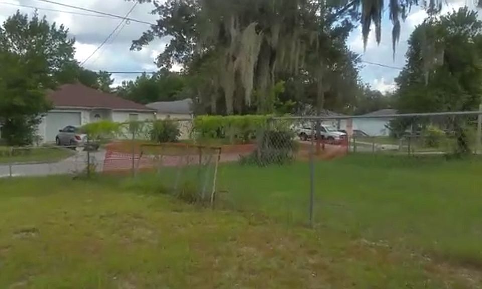 2nd image of 6210 N 42nd St