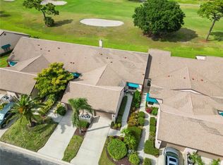 5947 Clubside Dr, Sarasota, FL 34243