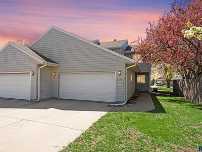 2103 S Holt Ave, Sioux Falls, SD, 57103
