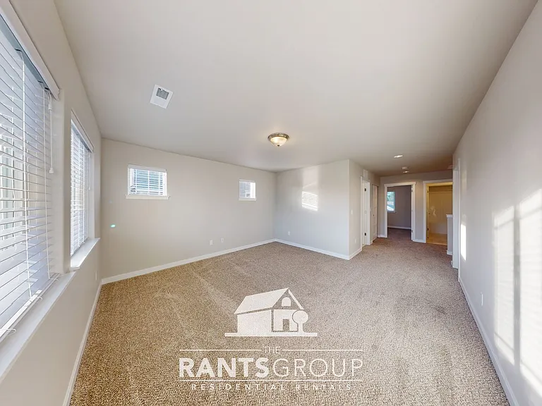 9734 Rayla Ct SE — Photo 14