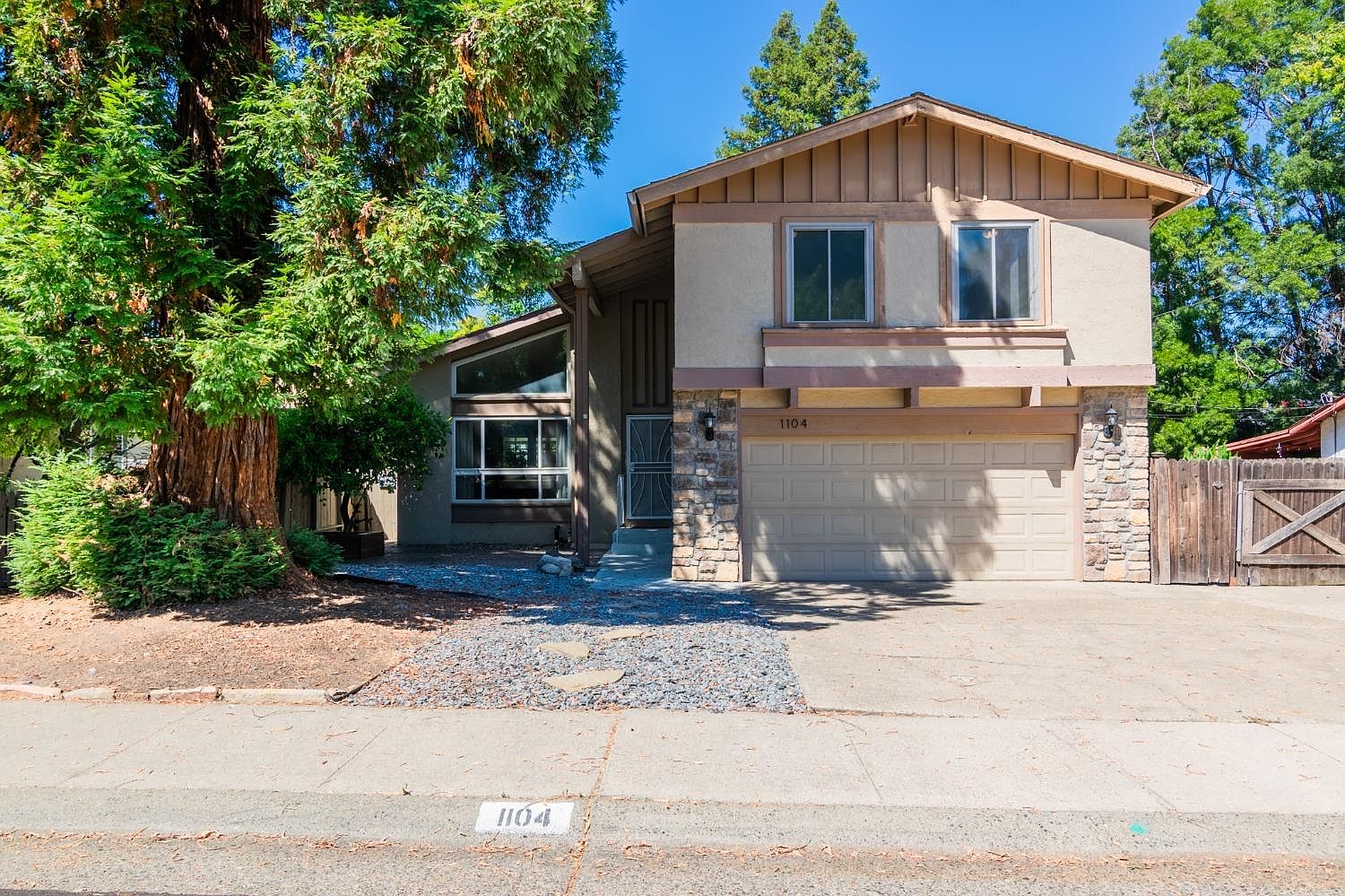 1104 Fairfield Ave, Roseville, CA 95678 Zillow
