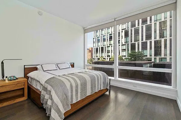 Rented by MTY Group, Inc | media 16