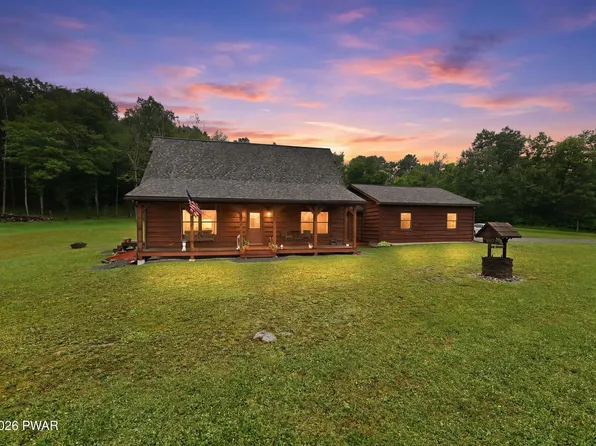 534 Niagara Dr, Pleasant Mount, PA 18453