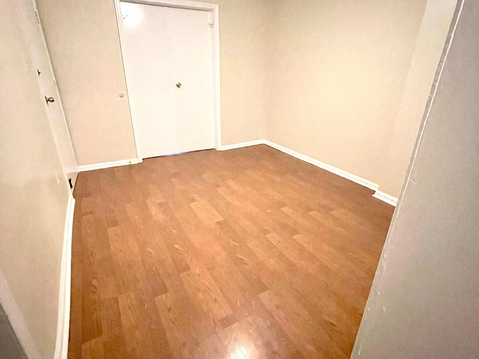 1 bed, $1,100 — Photo 2