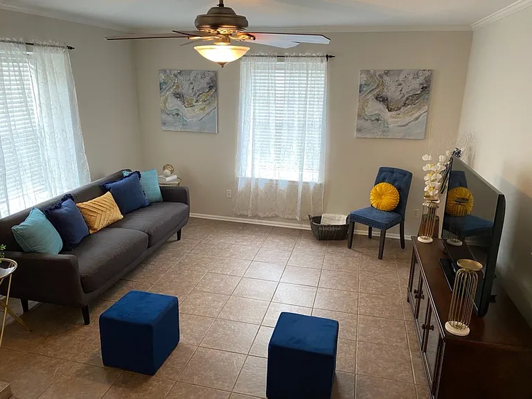 3730 Fairfield Ave #247 — Photo 1