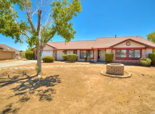 13443 Coachella Rd, Apple Valley, CA 92308