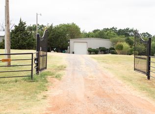 10601 McClain Ave, Yukon, OK 73099