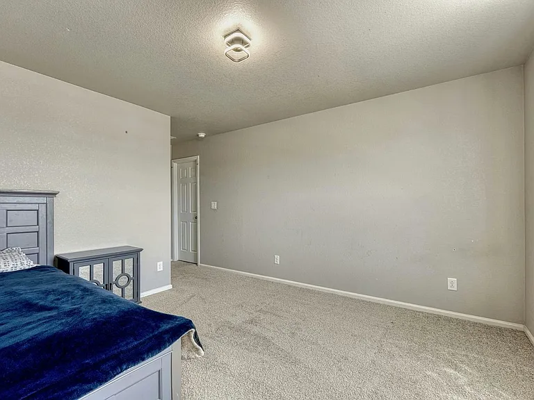 18205 Marsh Wren Ave — Photo 30