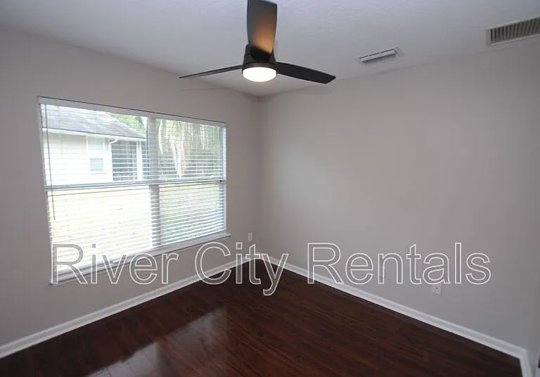 2628 Ashfield Ct — Photo 33