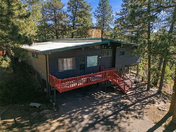 4th image of 19598 Hill Dr