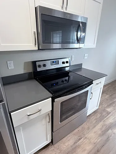 13020 SW Dickson St #20202 Photo 1